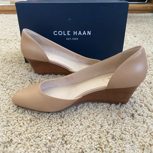 cole haan edith wedge pump